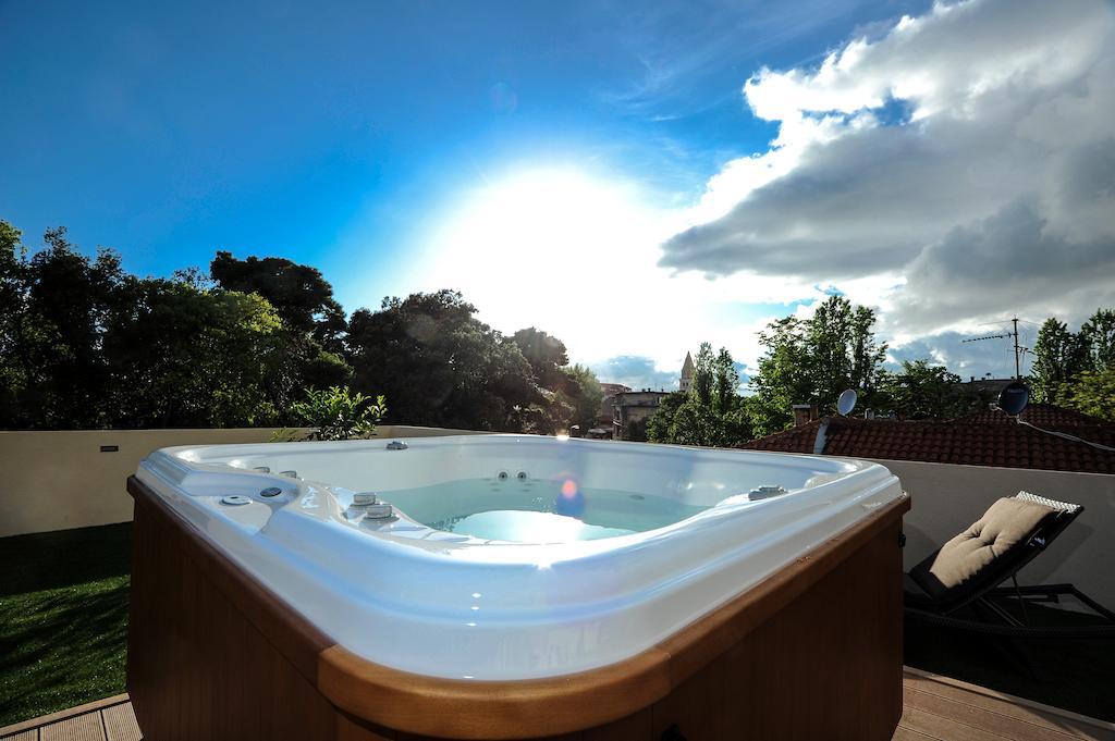Feel Good Penthouse With Jacuzzi Zadar Exterior foto